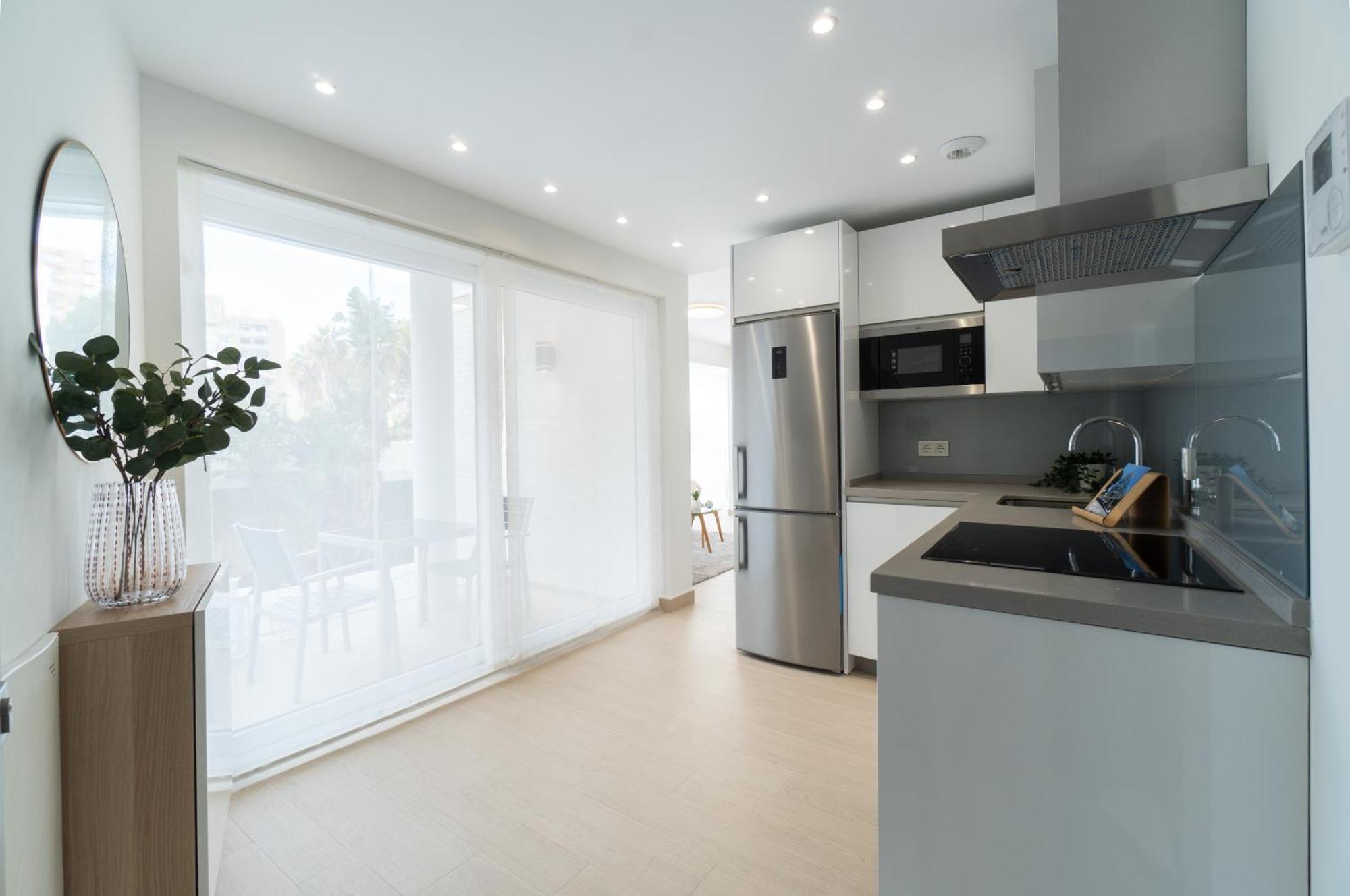 Brisa Puerto Marina Apartments Benalmadena Ngoại thất bức ảnh